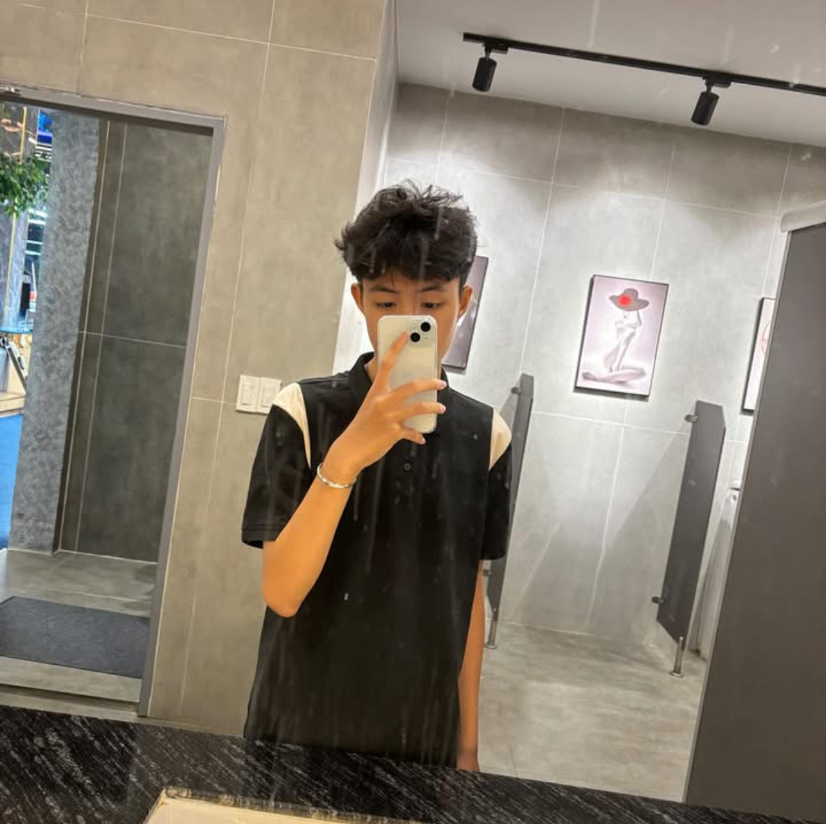 Võ Lê Như Hùng